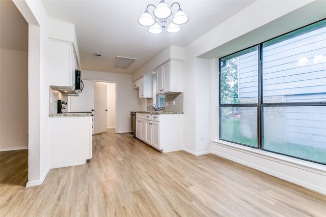 2627 Winterlake Drive, Carrollton, TX 75006