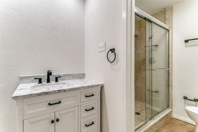 2627 Winterlake Drive, Carrollton, TX 75006