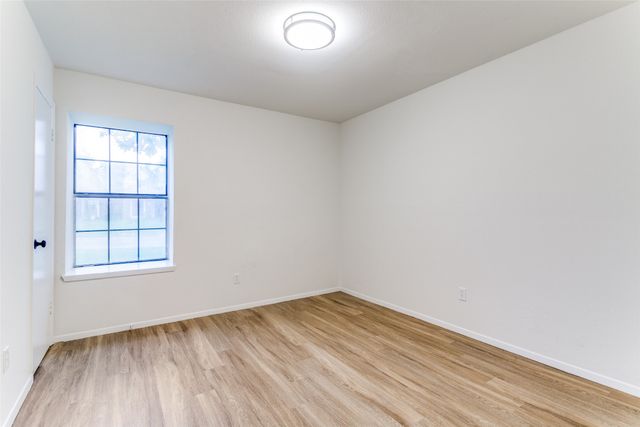 2627 Winterlake Drive, Carrollton, TX 75006