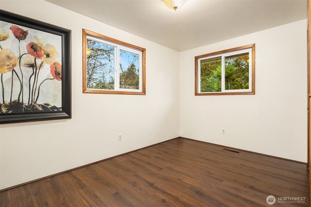 609 NW Broadway Street, Coupeville, WA 98239