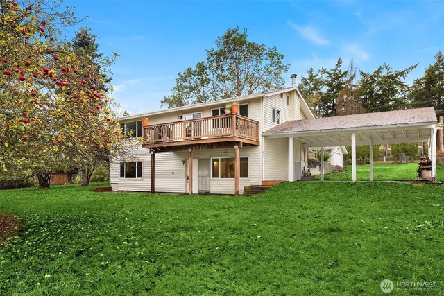 609 NW Broadway Street, Coupeville, WA 98239