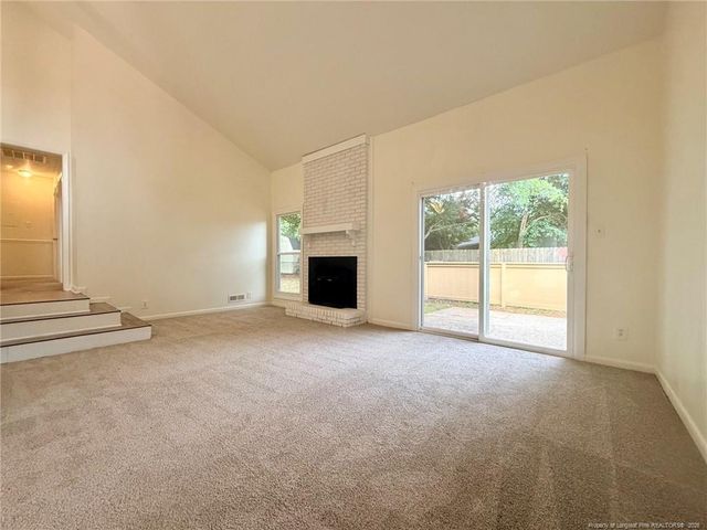 1009 Louisburg Place, Fayetteville, NC 28311