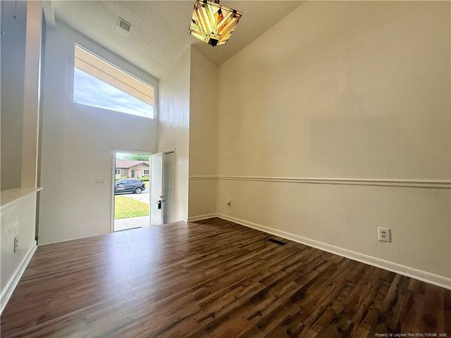 1009 Louisburg Place, Fayetteville, NC 28311