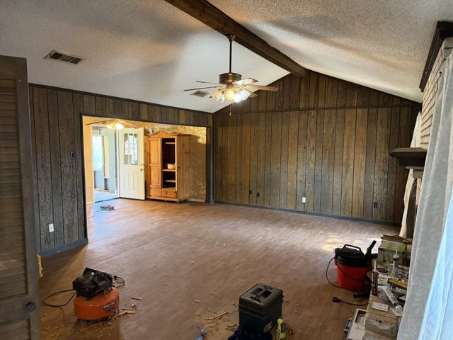 1716 Creek Ridge Court, Irving, TX 75060