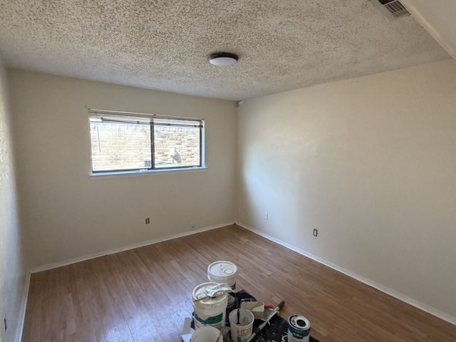 1716 Creek Ridge Court, Irving, TX 75060