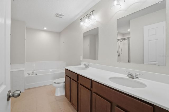 9915 HIGHLAND SKY ALLEY, Orlando, FL 32832