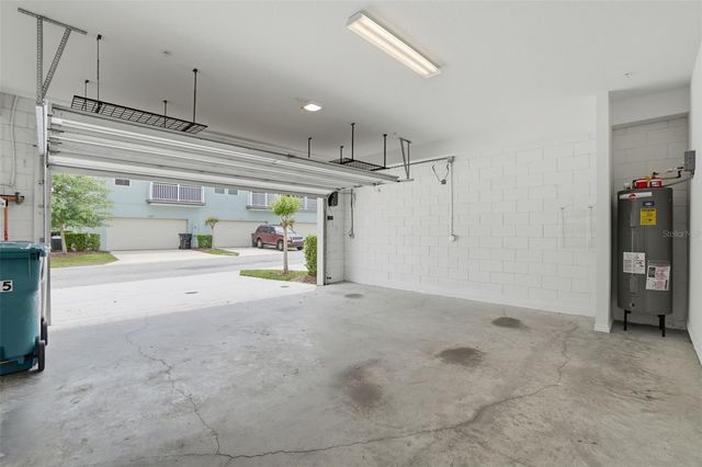 9915 HIGHLAND SKY ALLEY, Orlando, FL 32832