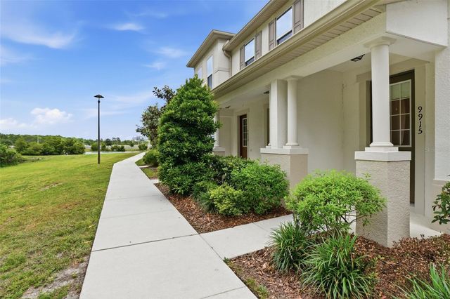 9915 HIGHLAND SKY ALLEY, Orlando, FL 32832