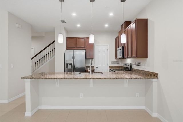 9915 HIGHLAND SKY ALLEY, Orlando, FL 32832