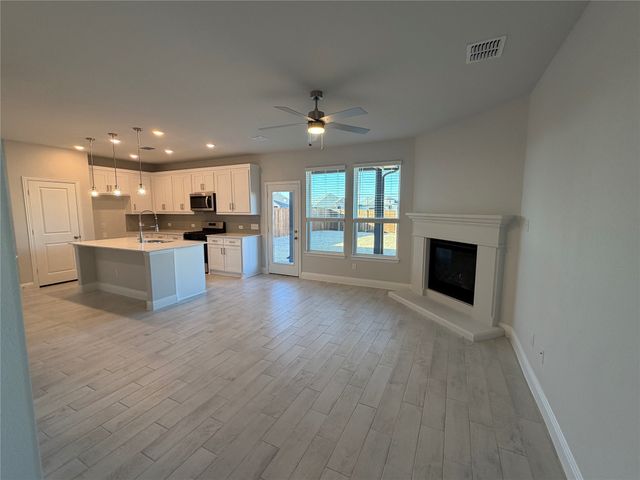 810 Sicily Boulevard, Princeton, TX 75407