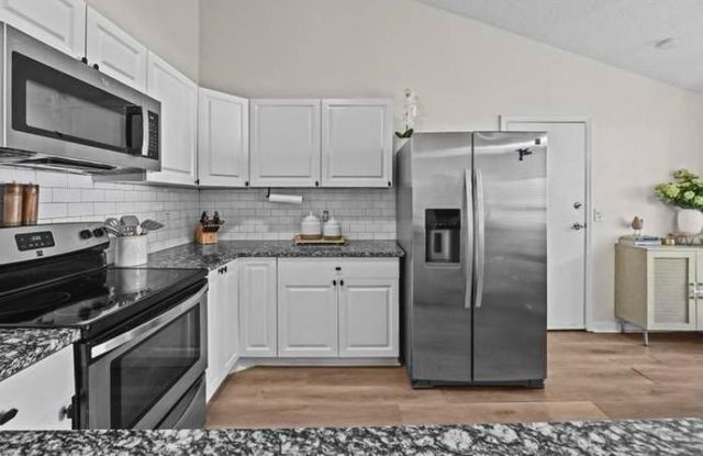 5372 E COURTNEY E, Boynton Beach, FL 33472