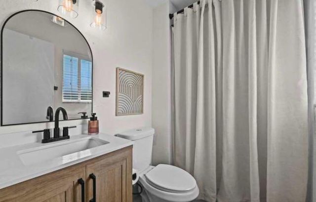 5372 E COURTNEY E, Boynton Beach, FL 33472