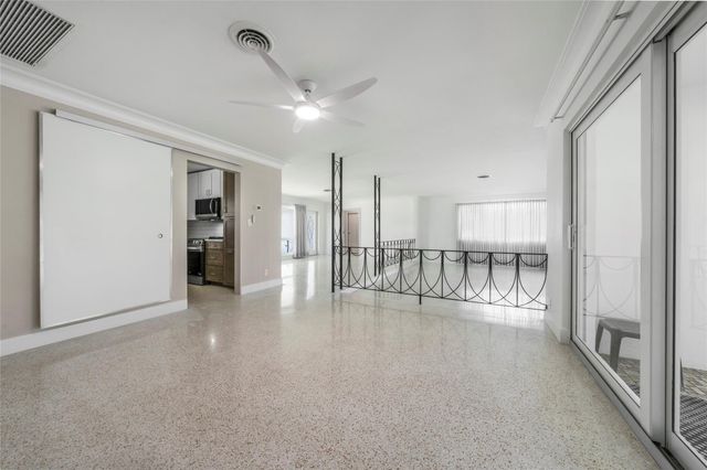 3140 Calle Largo Drive, Hollywood, FL 33021