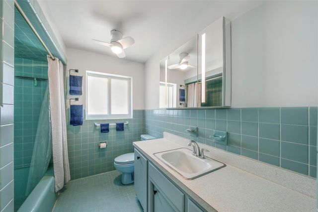 3140 Calle Largo Drive, Hollywood, FL 33021