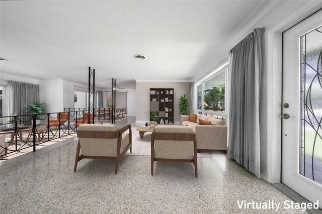 3140 Calle Largo Drive, Hollywood, FL 33021