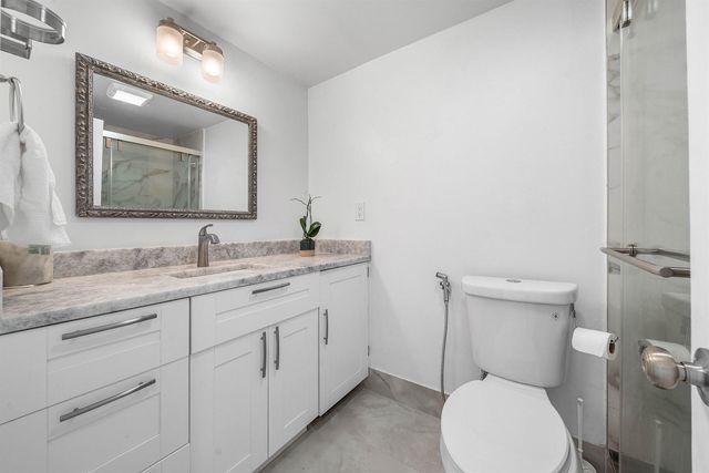 15 S Golfview Road 206, Lake Worth, FL 33460