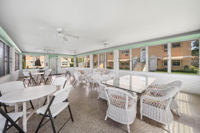 15 S Golfview Road 206, Lake Worth, FL 33460