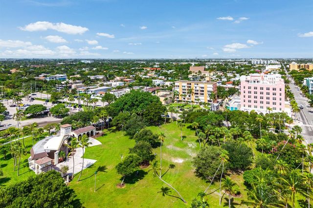 15 S Golfview Road 206, Lake Worth, FL 33460