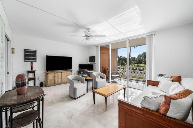 15 S Golfview Road 206, Lake Worth, FL 33460