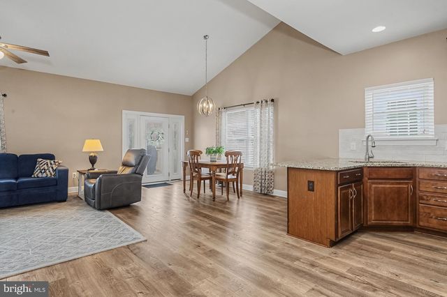 22 AZZURRI CT, Smyrna, DE 19977