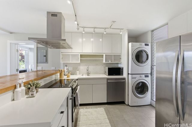 95-061 Waikalani Drive D704, Mililani, HI 96789