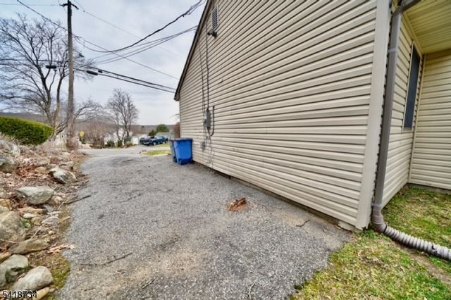 51 Terrace Ave, Butler Boro, NJ 07405