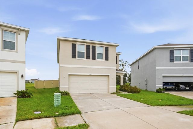 5635 HOLLINGWORTH TRAIL, Wesley Chapel, FL 33545