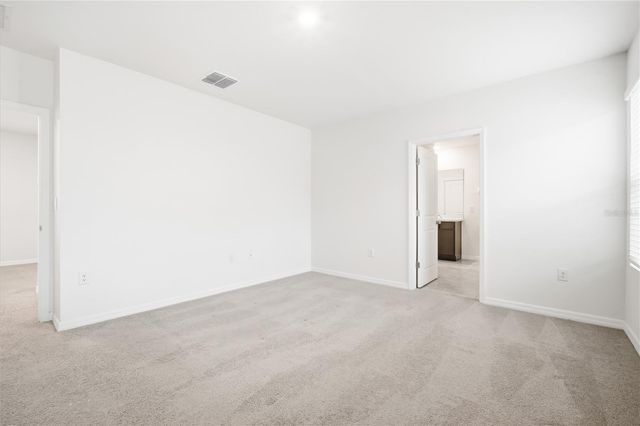 5635 HOLLINGWORTH TRAIL, Wesley Chapel, FL 33545
