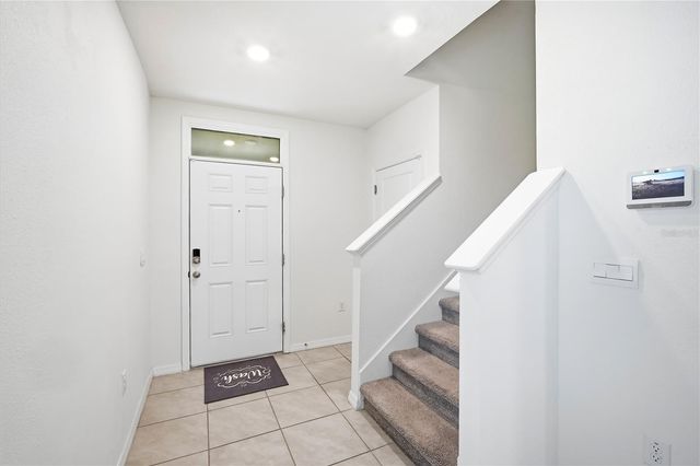5635 HOLLINGWORTH TRAIL, Wesley Chapel, FL 33545