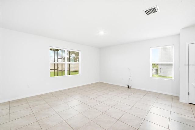 5635 HOLLINGWORTH TRAIL, Wesley Chapel, FL 33545