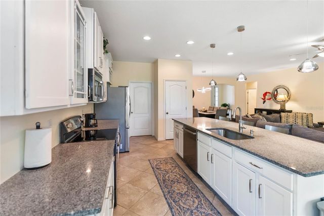 6228 35TH COURT E, Bradenton, FL 34203