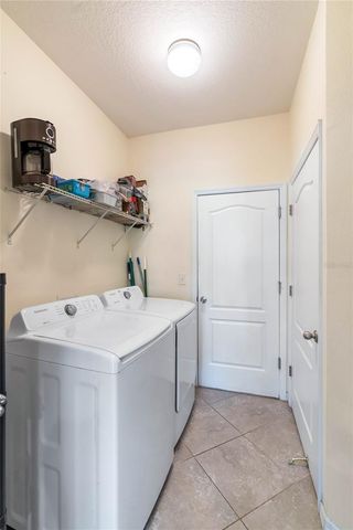 6228 35TH COURT E, Bradenton, FL 34203