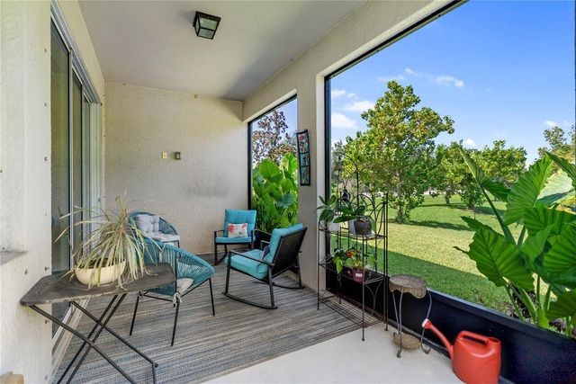 6228 35TH COURT E, Bradenton, FL 34203