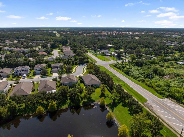 6228 35TH COURT E, Bradenton, FL 34203