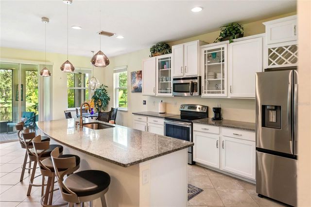 6228 35TH COURT E, Bradenton, FL 34203