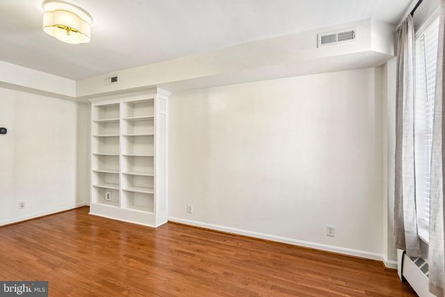 1425 DECATUR ST, Baltimore, MD 21230