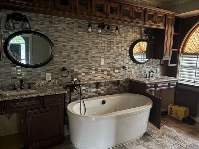 13130 Mills River Street, Houston, TX 77070