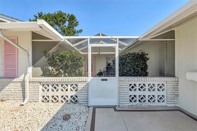 904 LA JOLLA AVENUE, Sun City Center, FL 33573