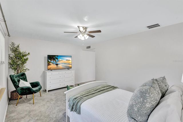 904 LA JOLLA AVENUE, Sun City Center, FL 33573