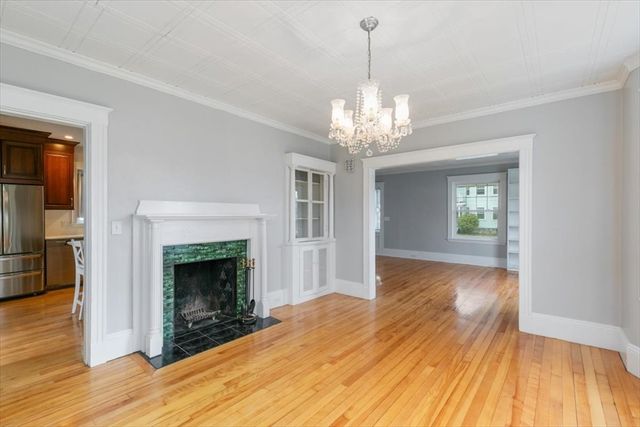 16 Rutherford Ave, Haverhill, MA 01835