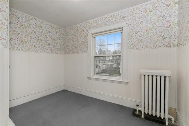 16 Rutherford Ave, Haverhill, MA 01835