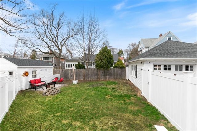 16 Rutherford Ave, Haverhill, MA 01835