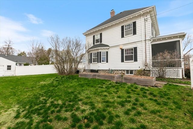 16 Rutherford Ave, Haverhill, MA 01835