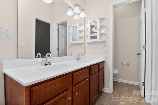 7022 Duchamp Drive, Charlotte, NC 28215