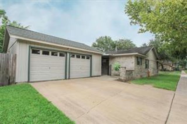 214 Kimswick Court, Deer Park, TX 77536