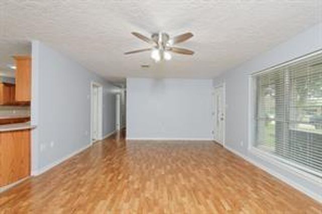214 Kimswick Court, Deer Park, TX 77536