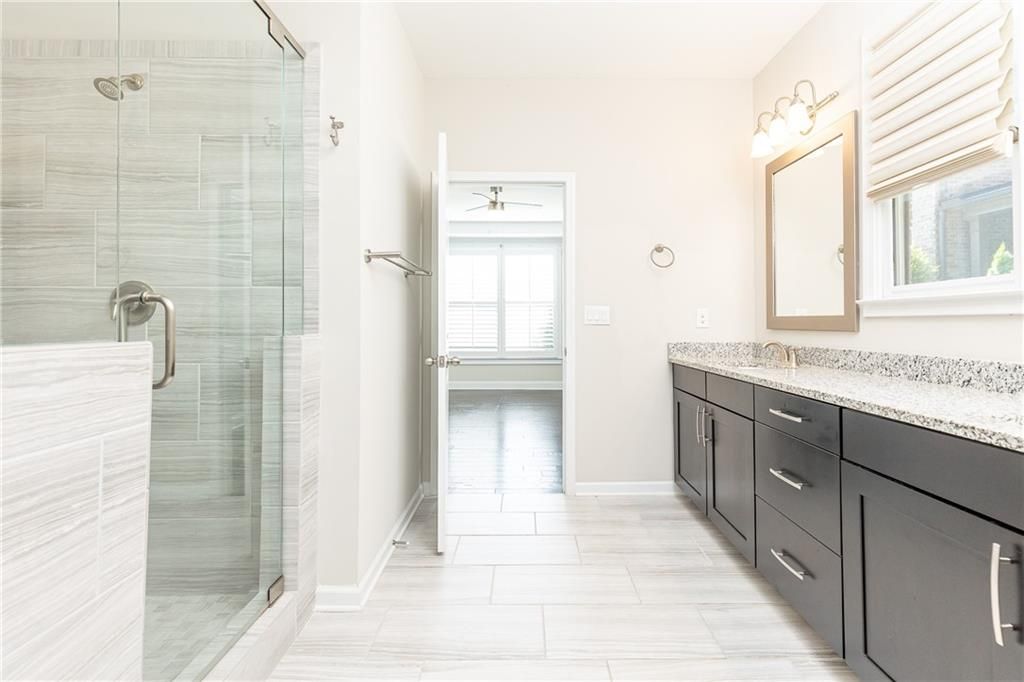 Image 19 of property listing at 9024 Tuckerbrook Lane, Alpharetta, GA 30022