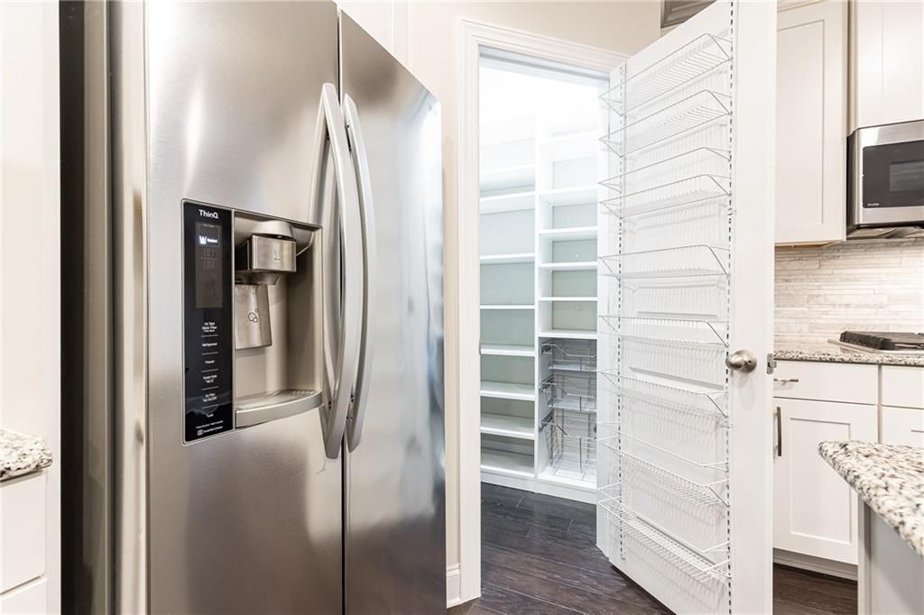 Image 34 of property listing at 9024 Tuckerbrook Lane, Alpharetta, GA 30022