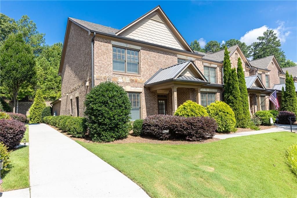 Image 54 of property listing at 9024 Tuckerbrook Lane, Alpharetta, GA 30022