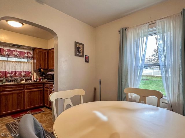 869 Frederick Street, Niles, OH 44446